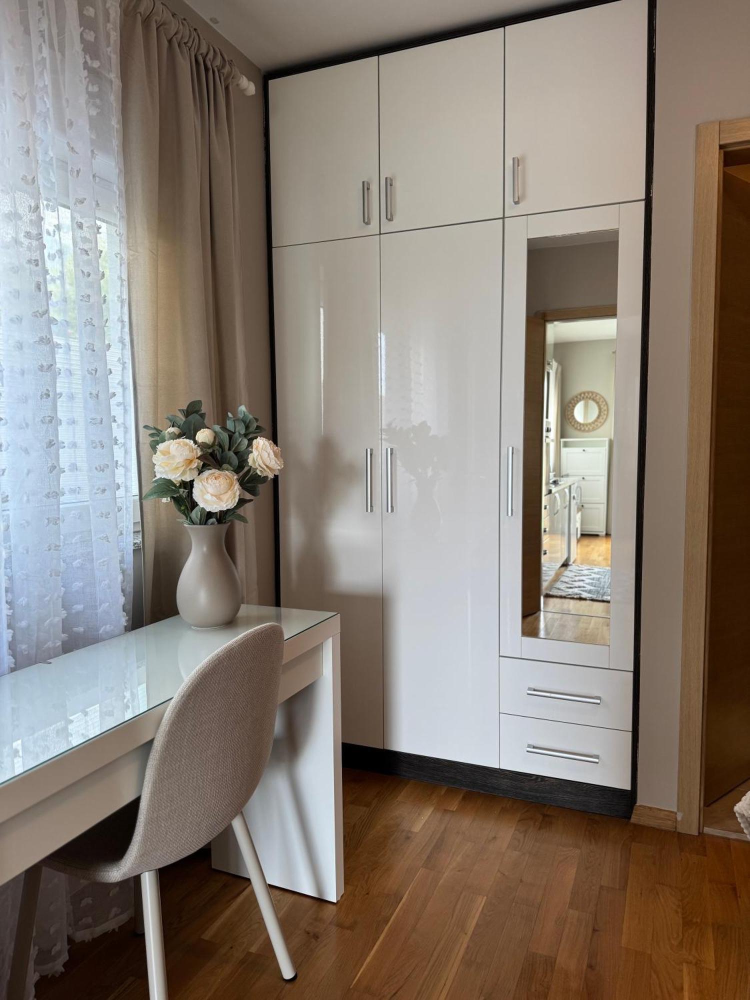 Apartment Tri sunca Baška Voda Exterior foto